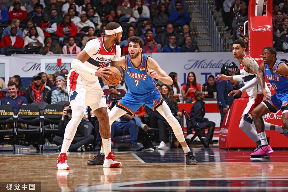 他的指挥和 他的指挥和