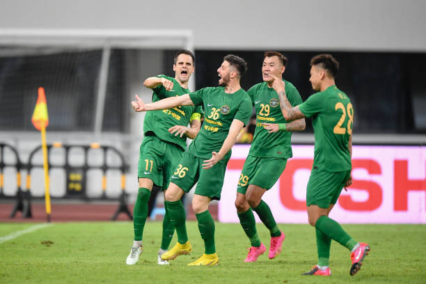 曼恩用他的 曼恩用他的