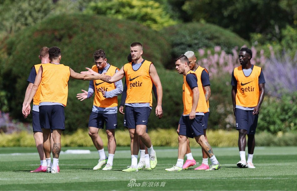 甚至透露 甚至透露